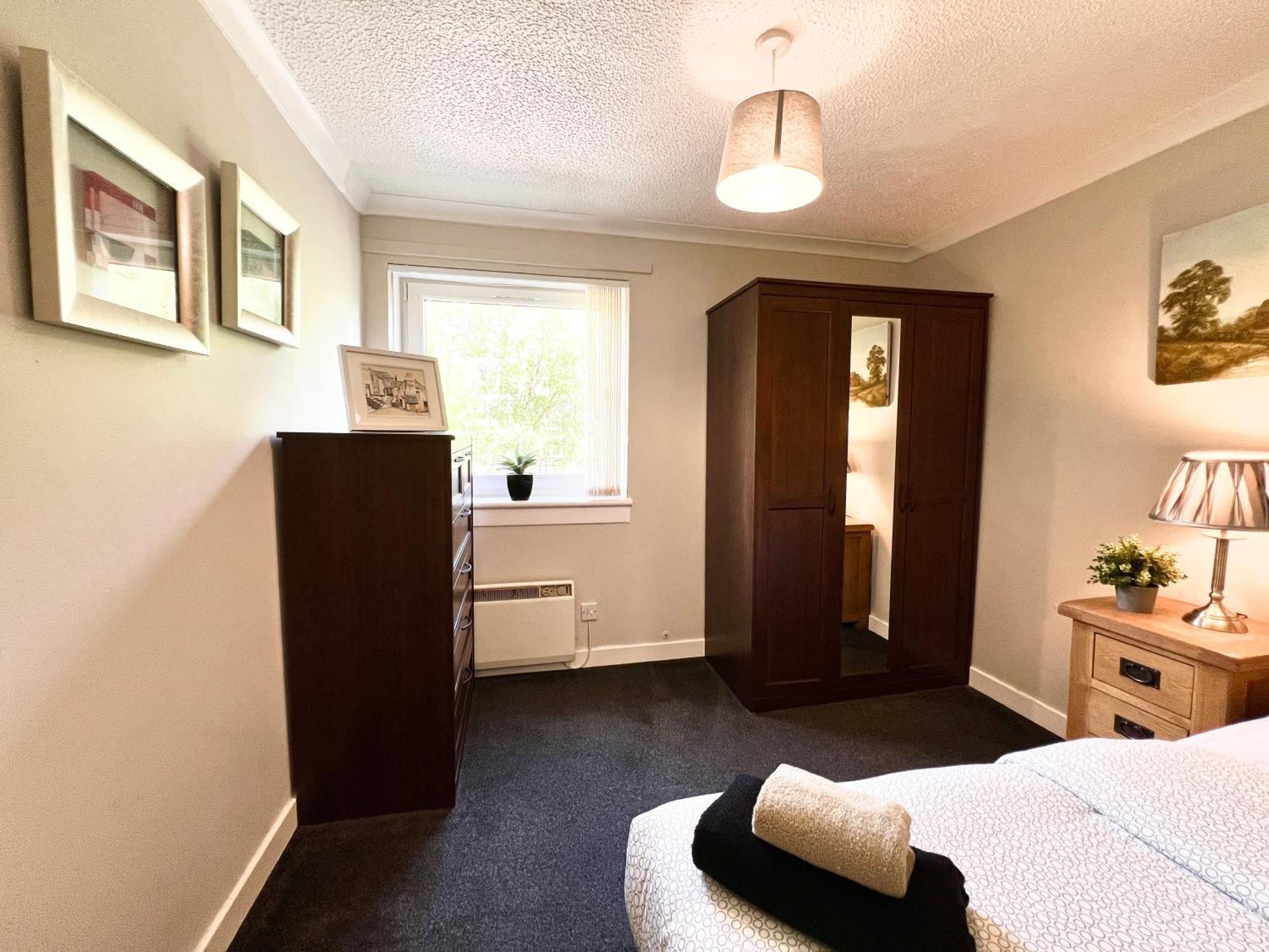 Spacious 2 Bed-Flat In Glasgow City - Free Parking エクステリア 写真