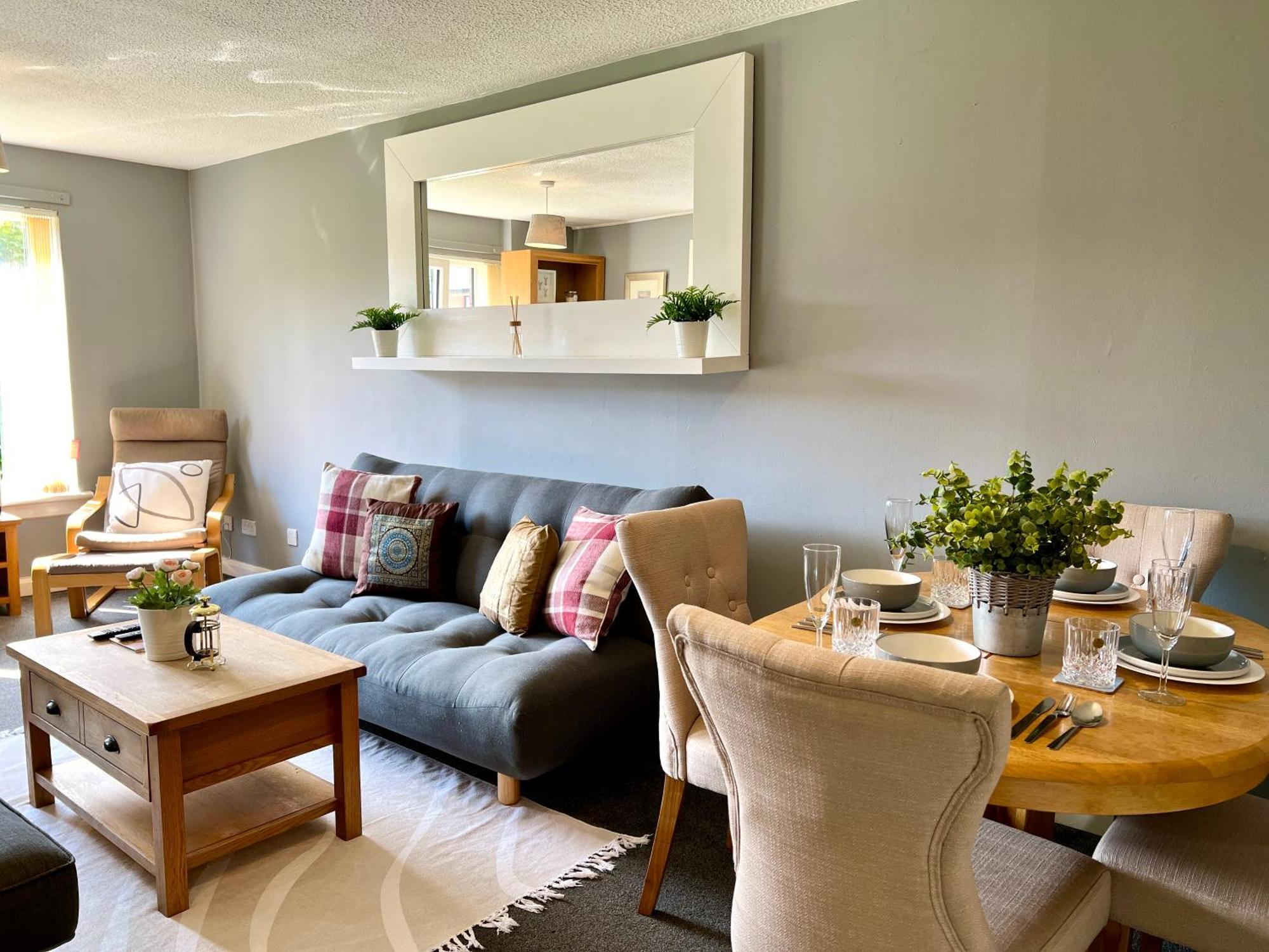Spacious 2 Bed-Flat In Glasgow City - Free Parking エクステリア 写真