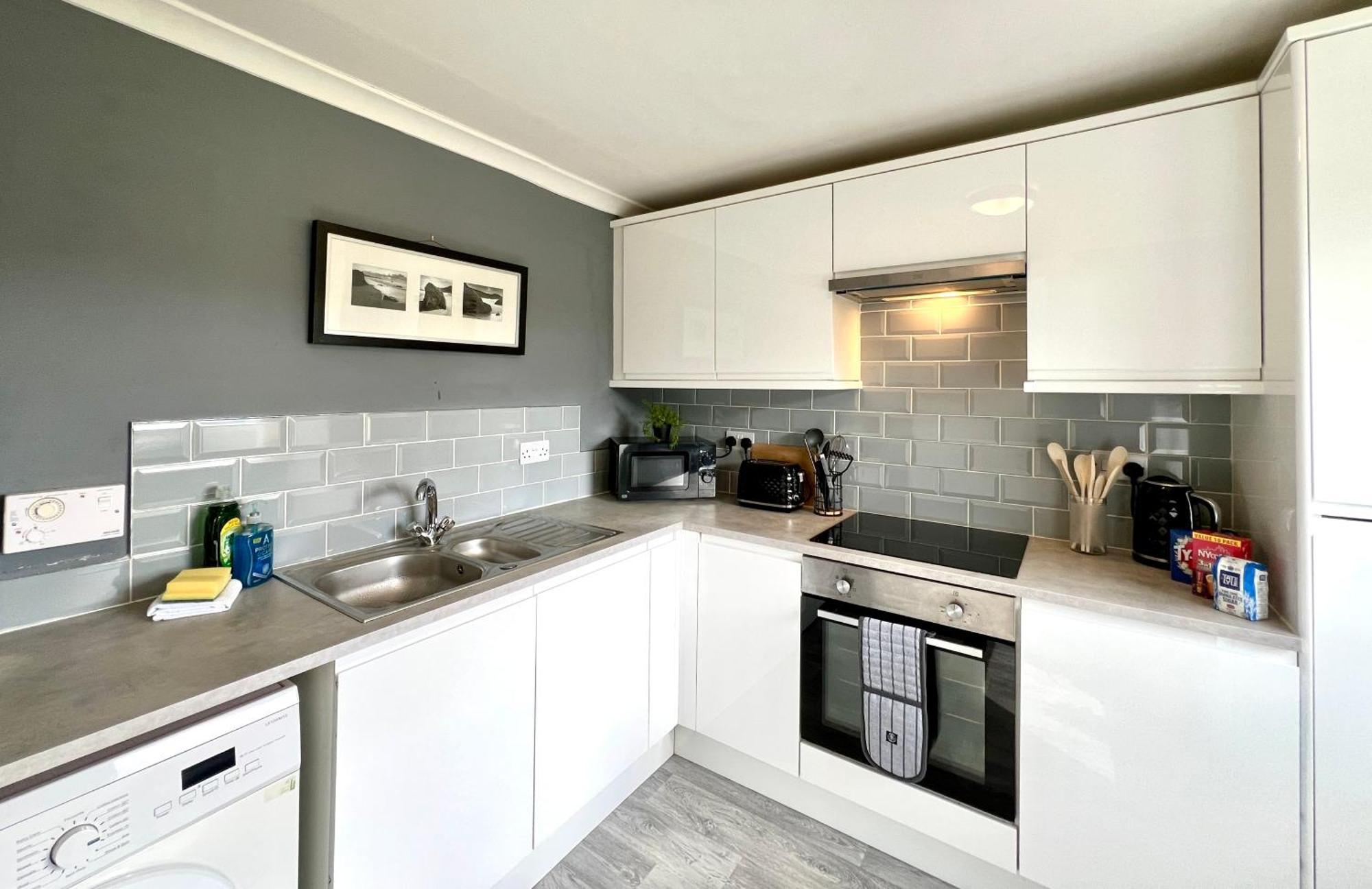 Spacious 2 Bed-Flat In Glasgow City - Free Parking エクステリア 写真